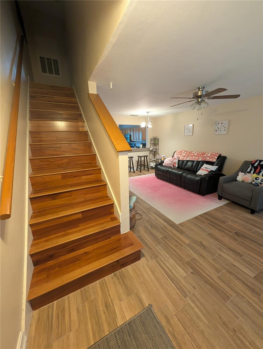 Image 2 of 17 For 5100 Burchette Road 3502