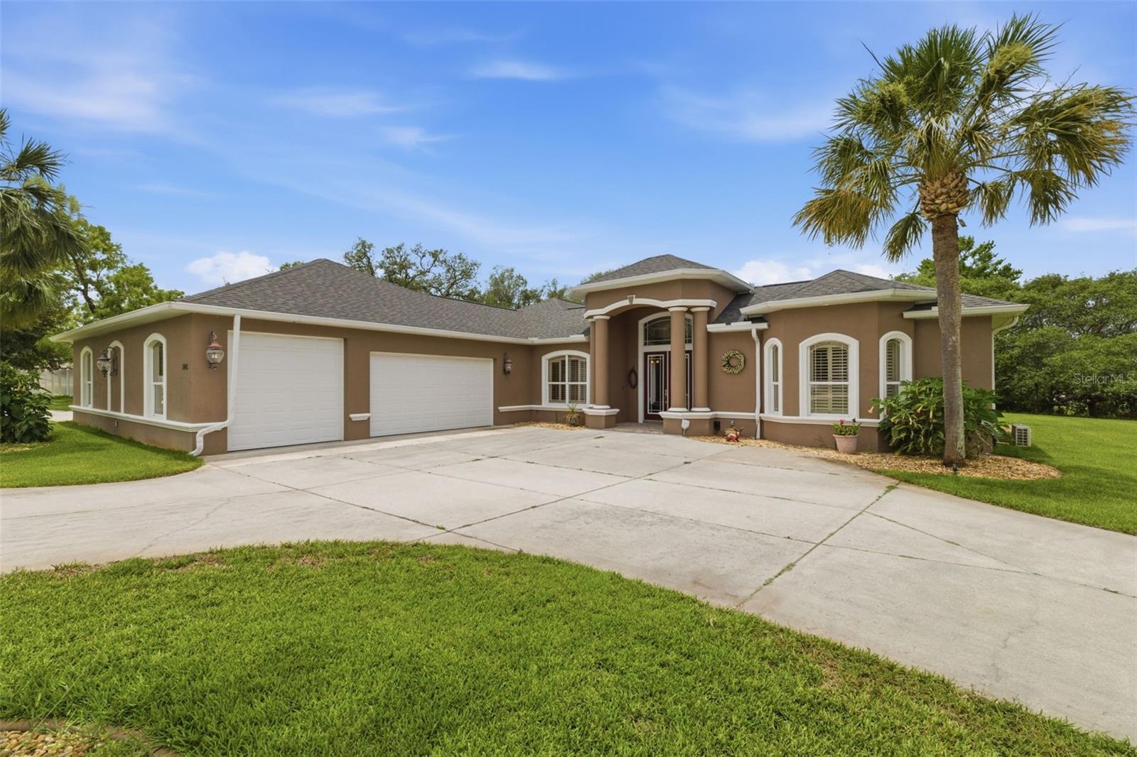 Details for 11145 Mountain Mockingbird Rd, WEEKI WACHEE, FL 34614
