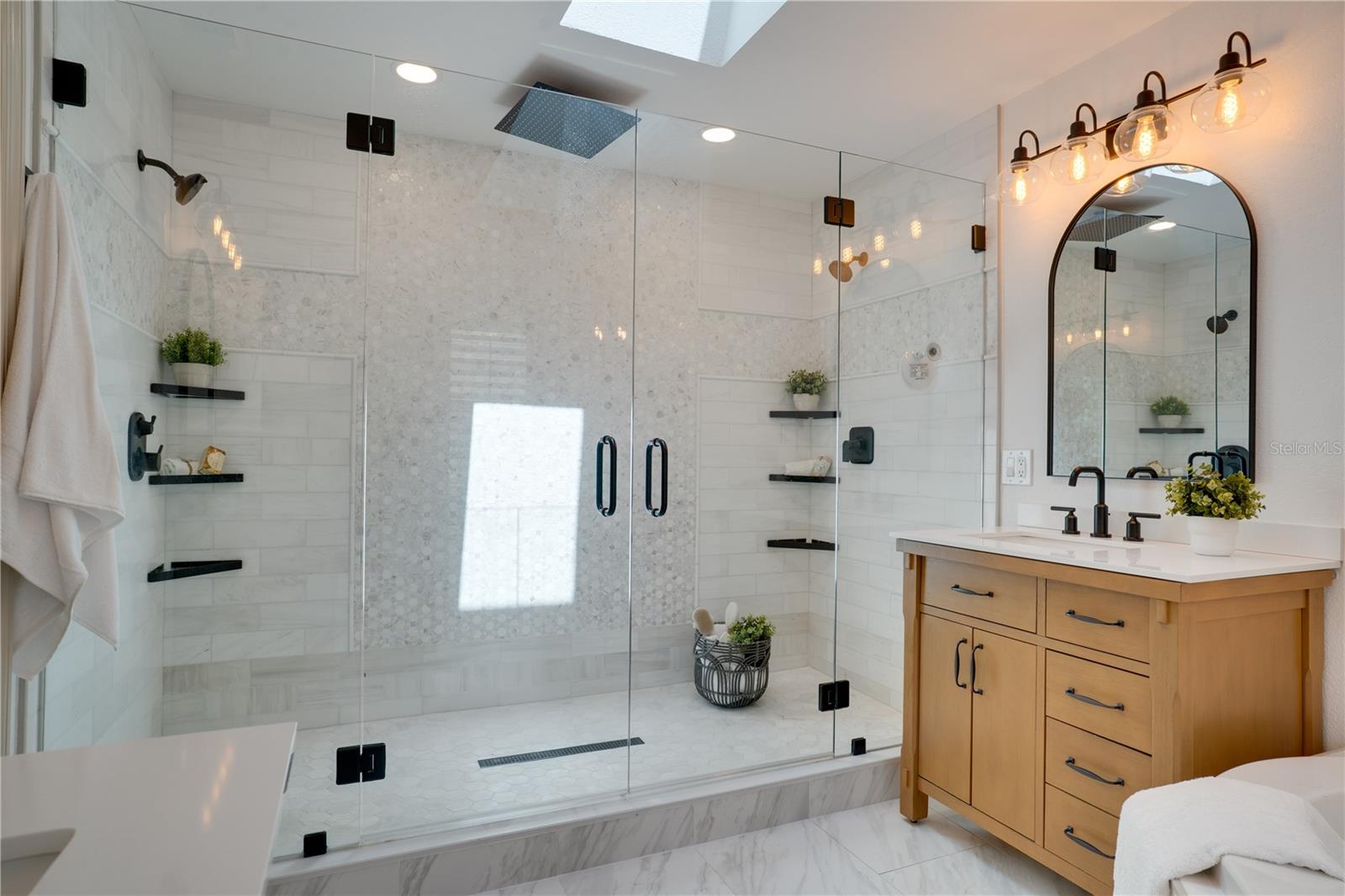 Image 30 of 74 For 11763 Harborside Circle
