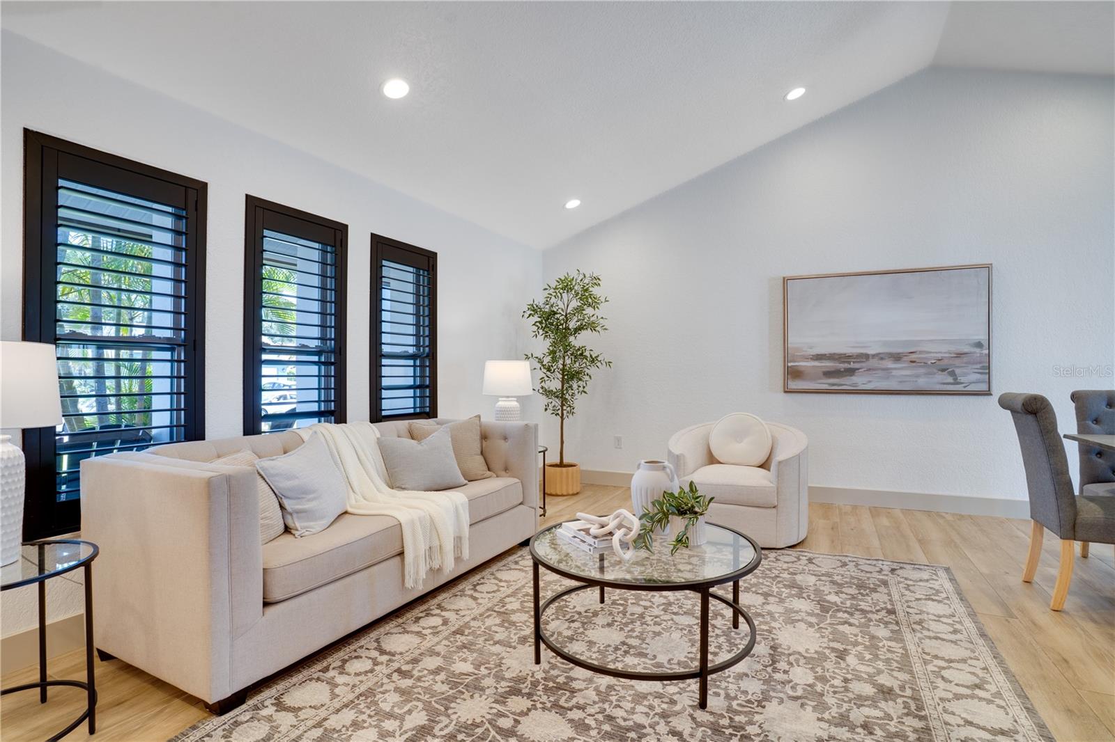 Image 9 of 74 For 11763 Harborside Circle