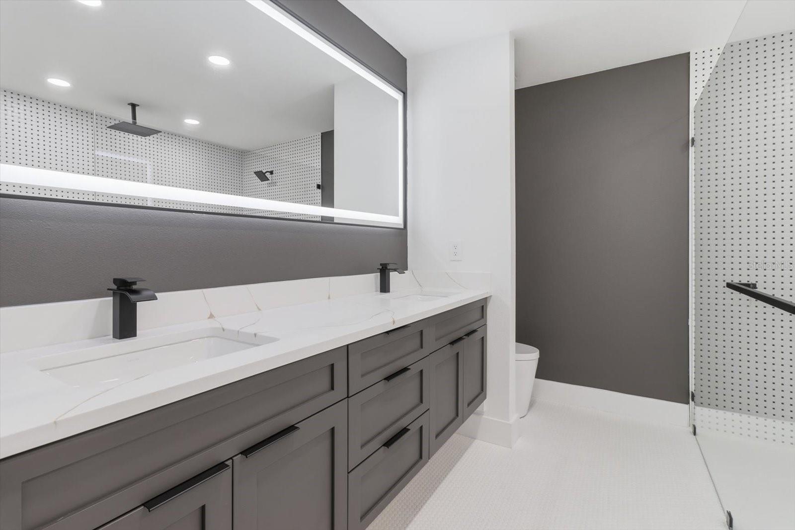 Listing photo id 11 for 2995 N Bravo Drive