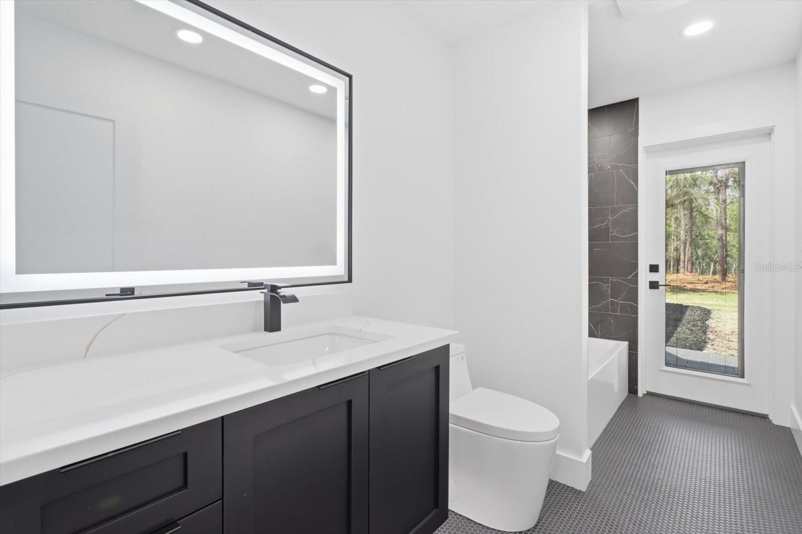 Listing photo id 21 for 2995 N Bravo Drive