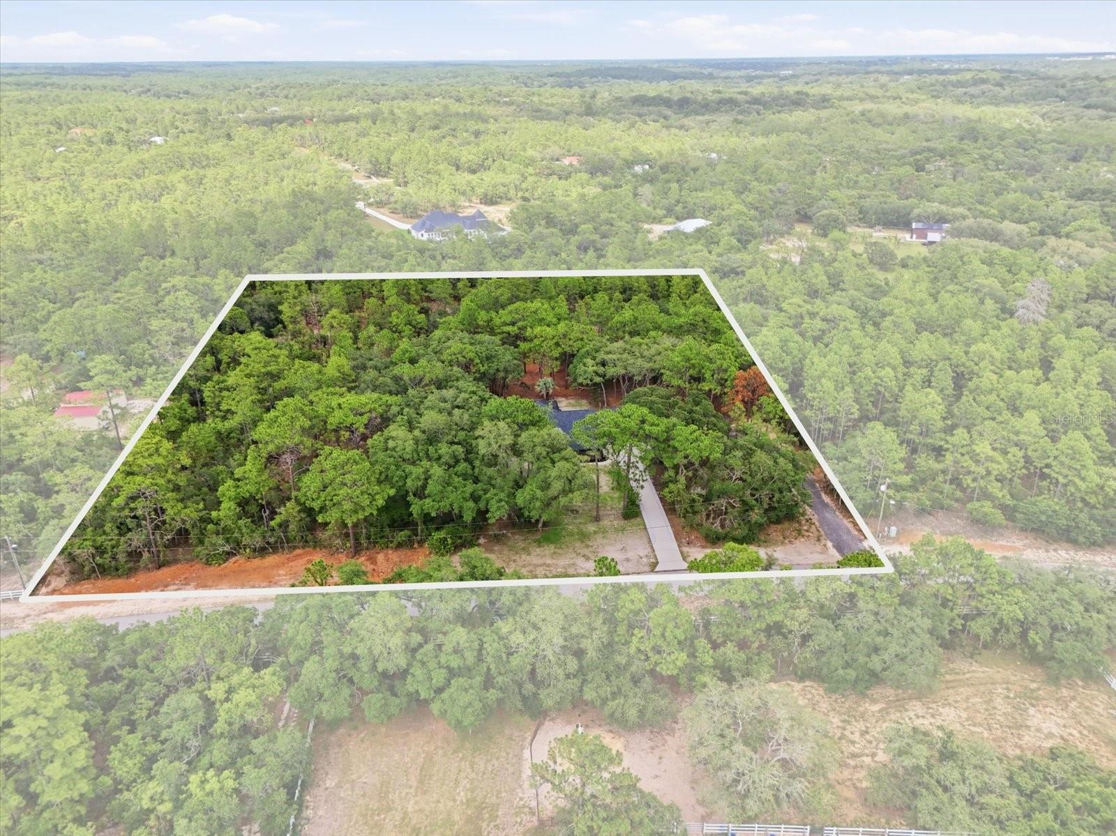 Listing photo id 33 for 2995 N Bravo Drive