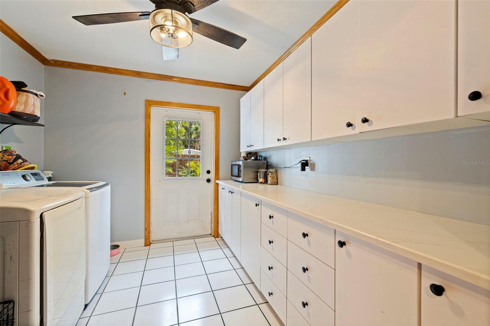 Listing photo id 38 for 8701 64th Street