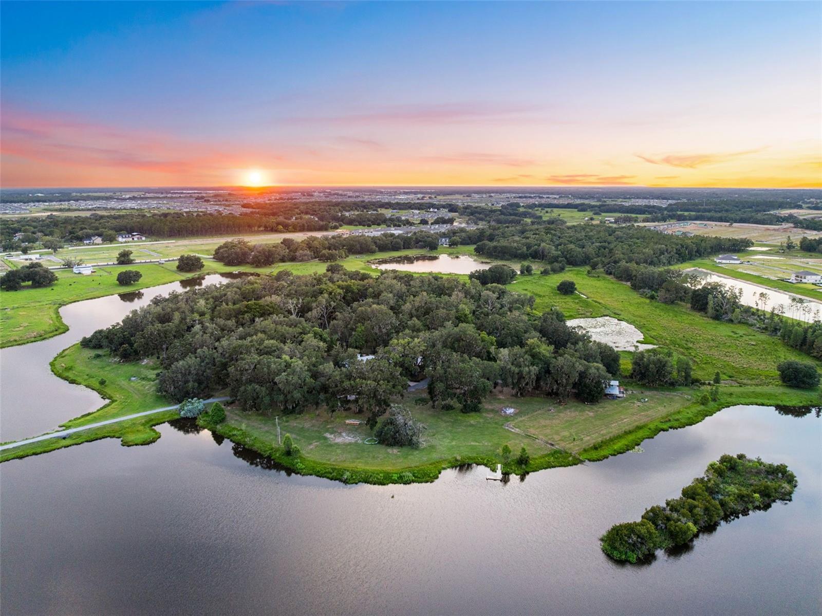 Details for 33415 Kiefer Road, WESLEY CHAPEL, FL 33545