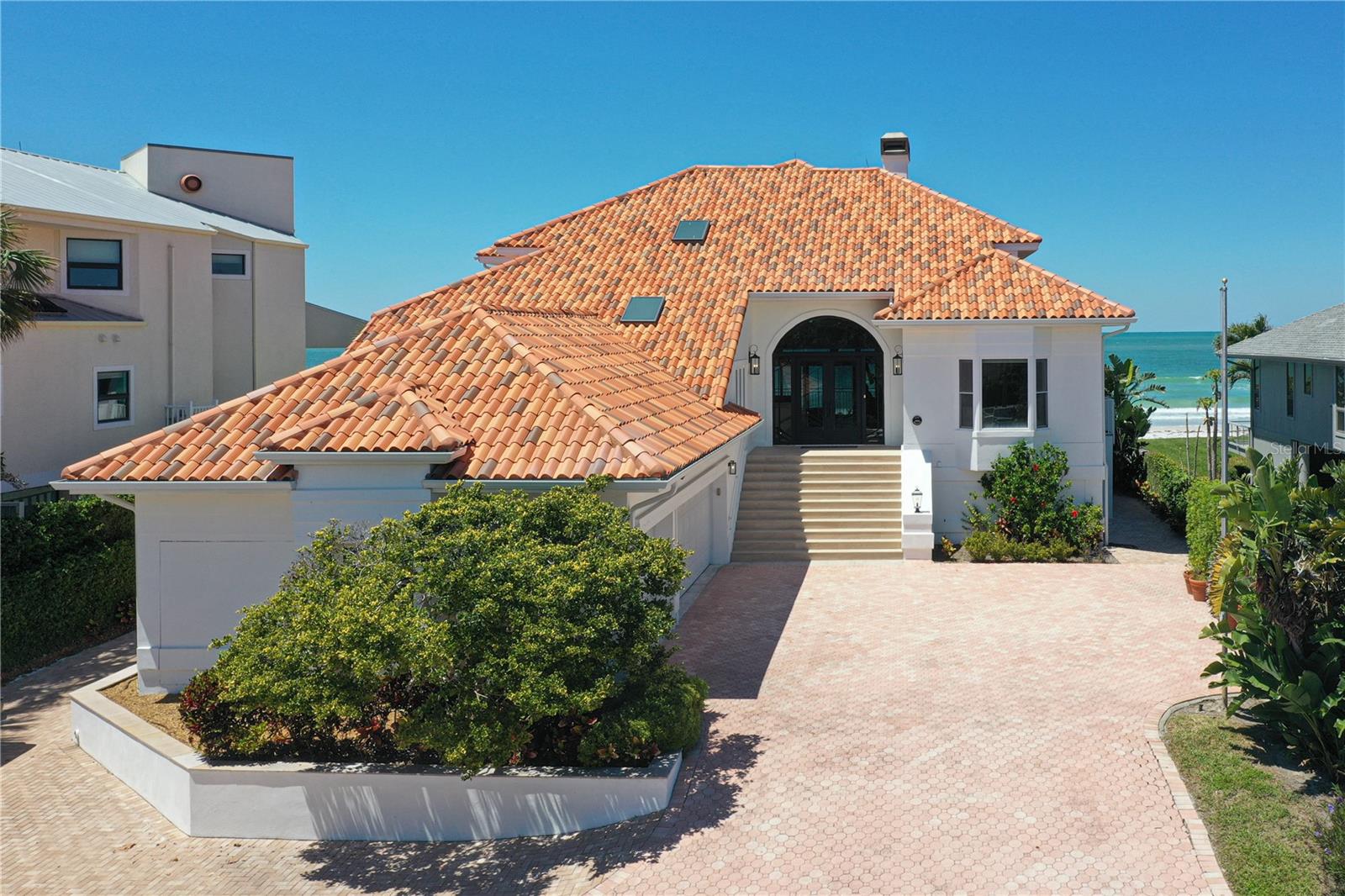 Details for 1800 Gulf Boulevard, BELLEAIR BEACH, FL 33786