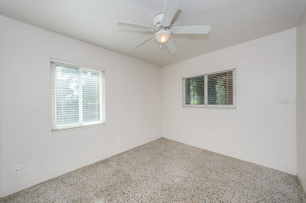 Image 14 of 21 For 5401 5th Avenue