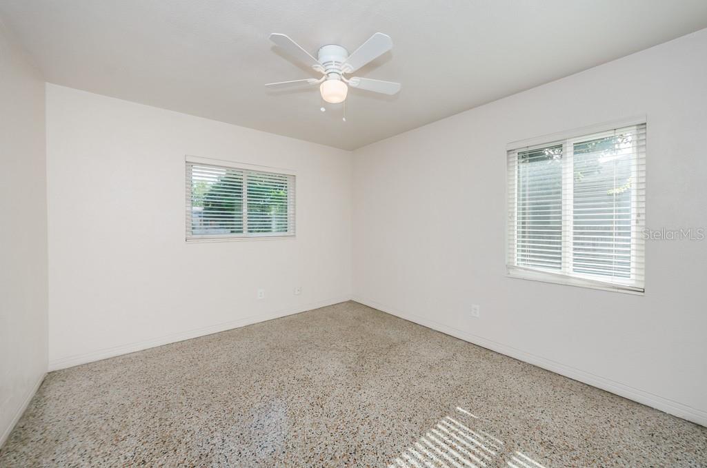 Image 15 of 21 For 5401 5th Avenue