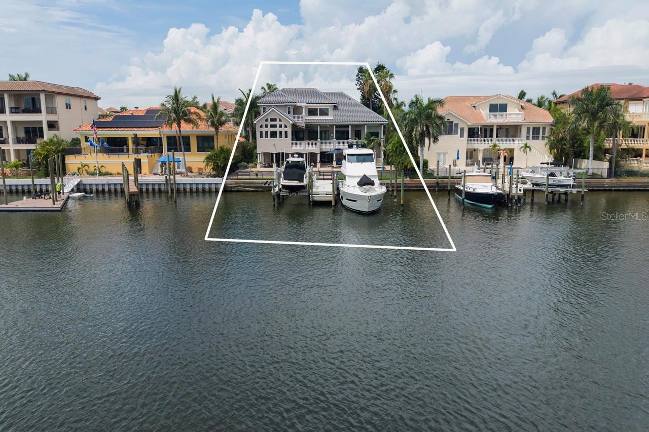 Details for 6113 Pasadena Point Boulevard, GULFPORT, FL 33707