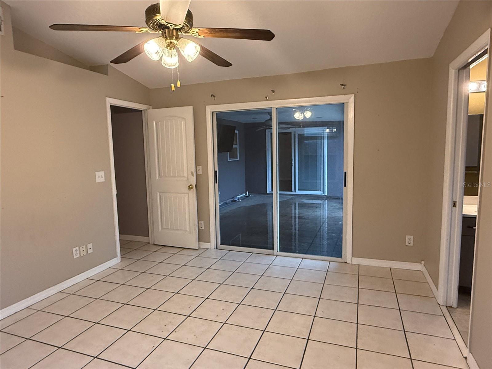 Image 27 of 29 For 5521 Redhawk Drive