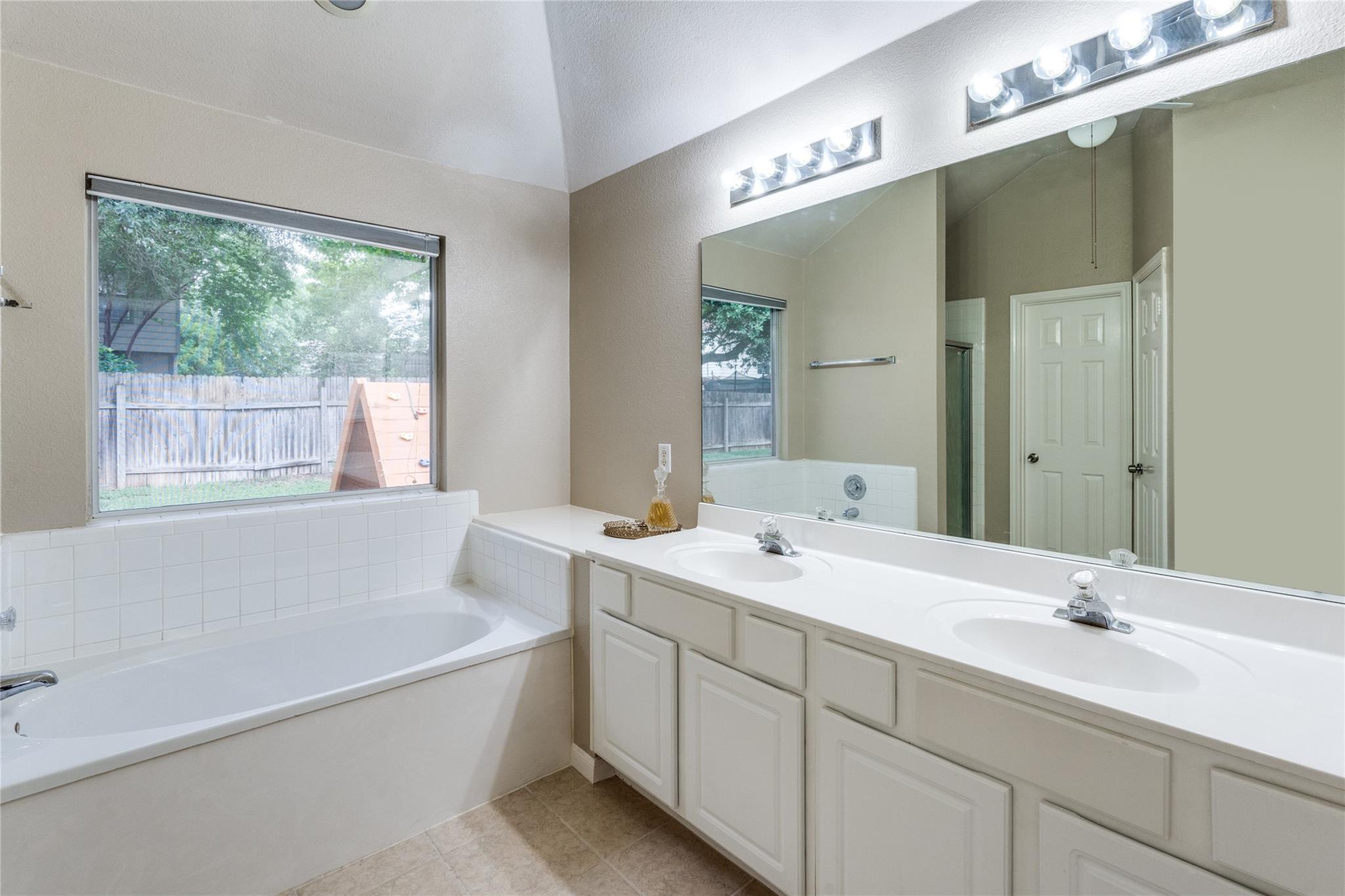 Image 21 of 37 For 1083 Running River