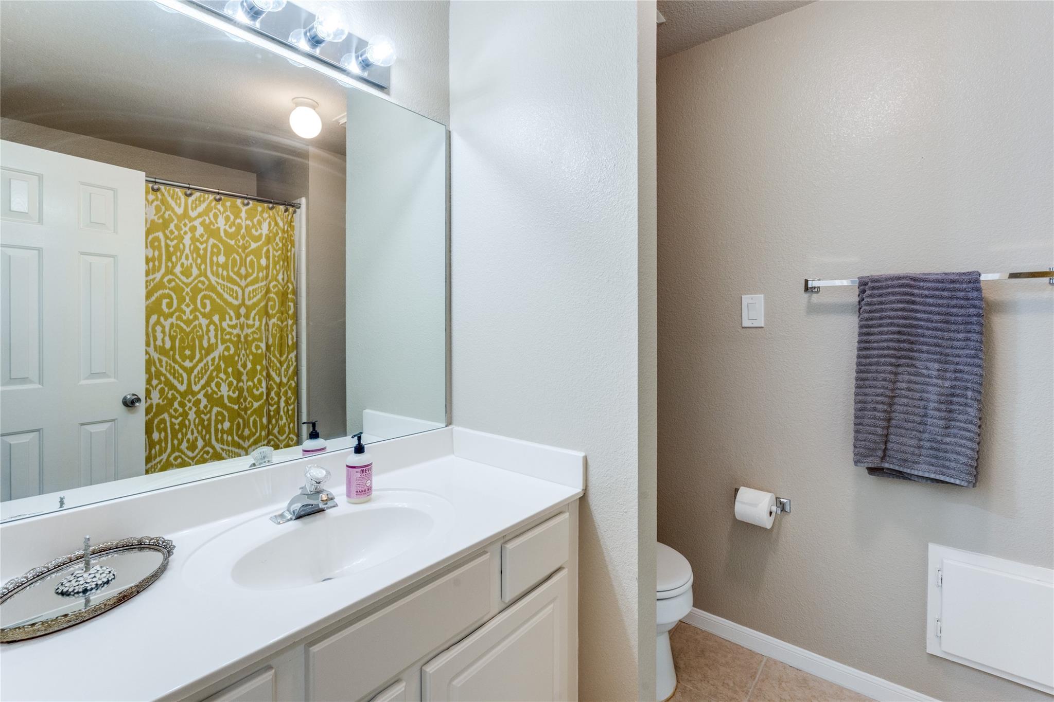 Image 25 of 37 For 1083 Running River