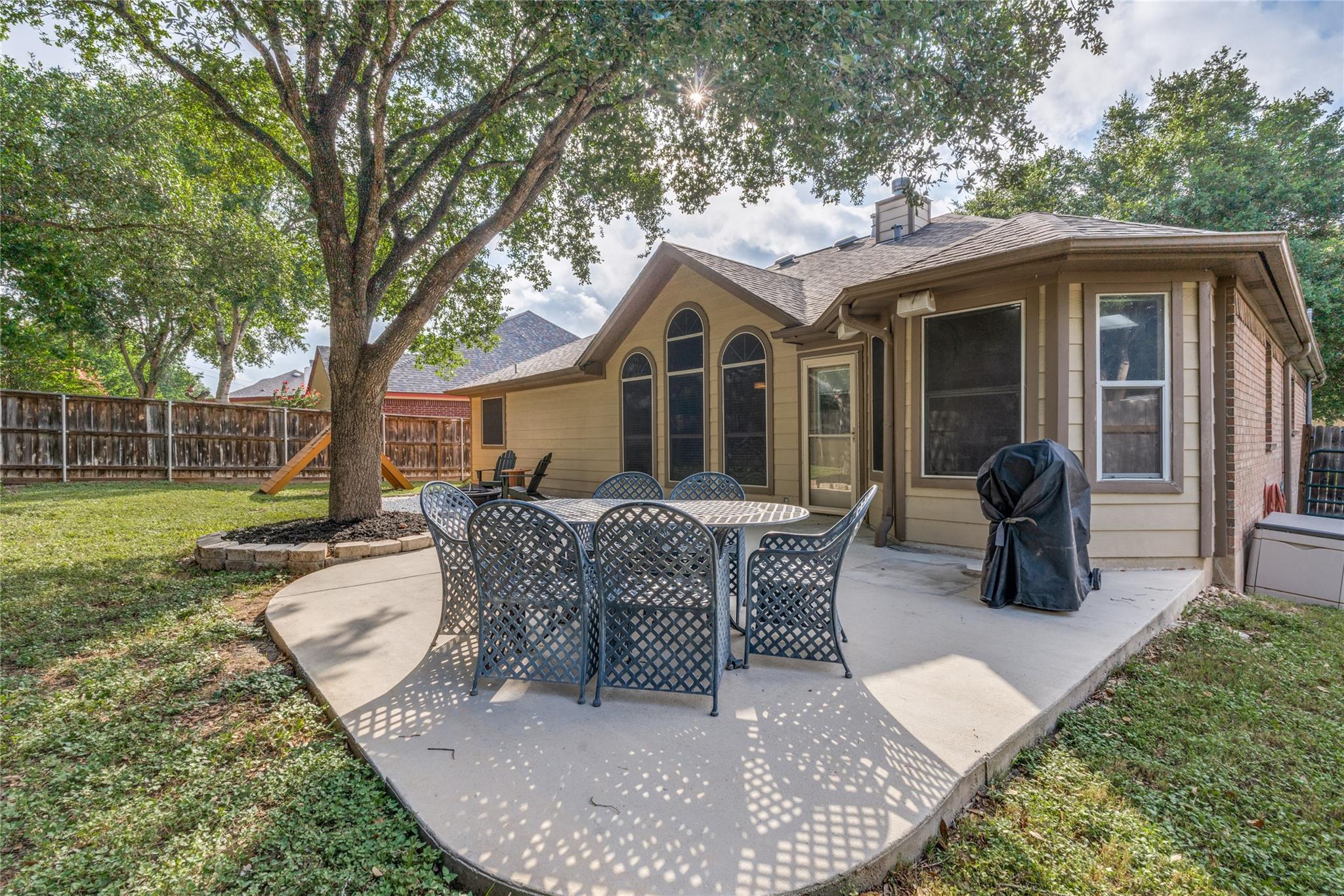 Image 28 of 37 For 1083 Running River