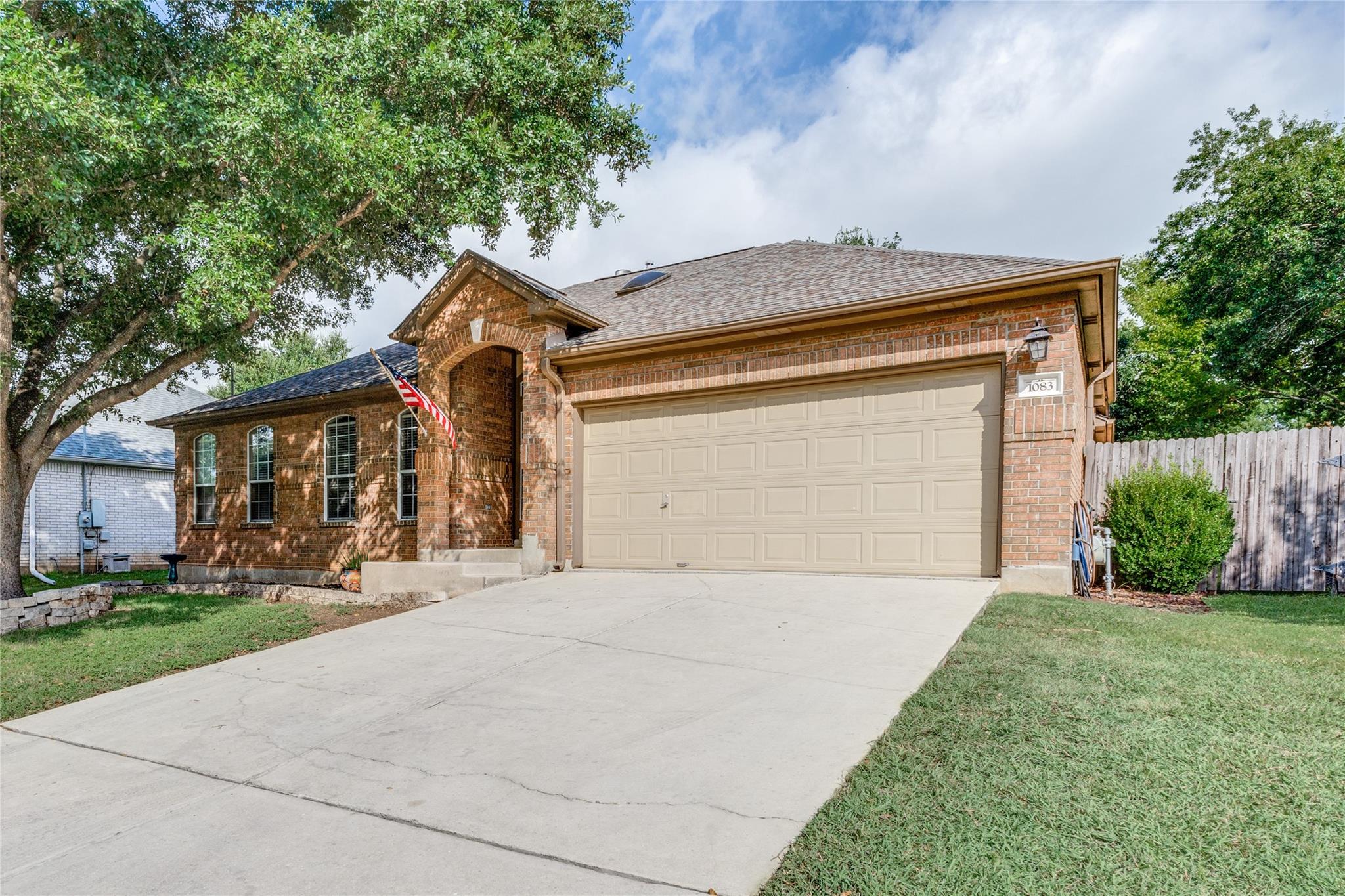 Image 3 of 37 For 1083 Running River