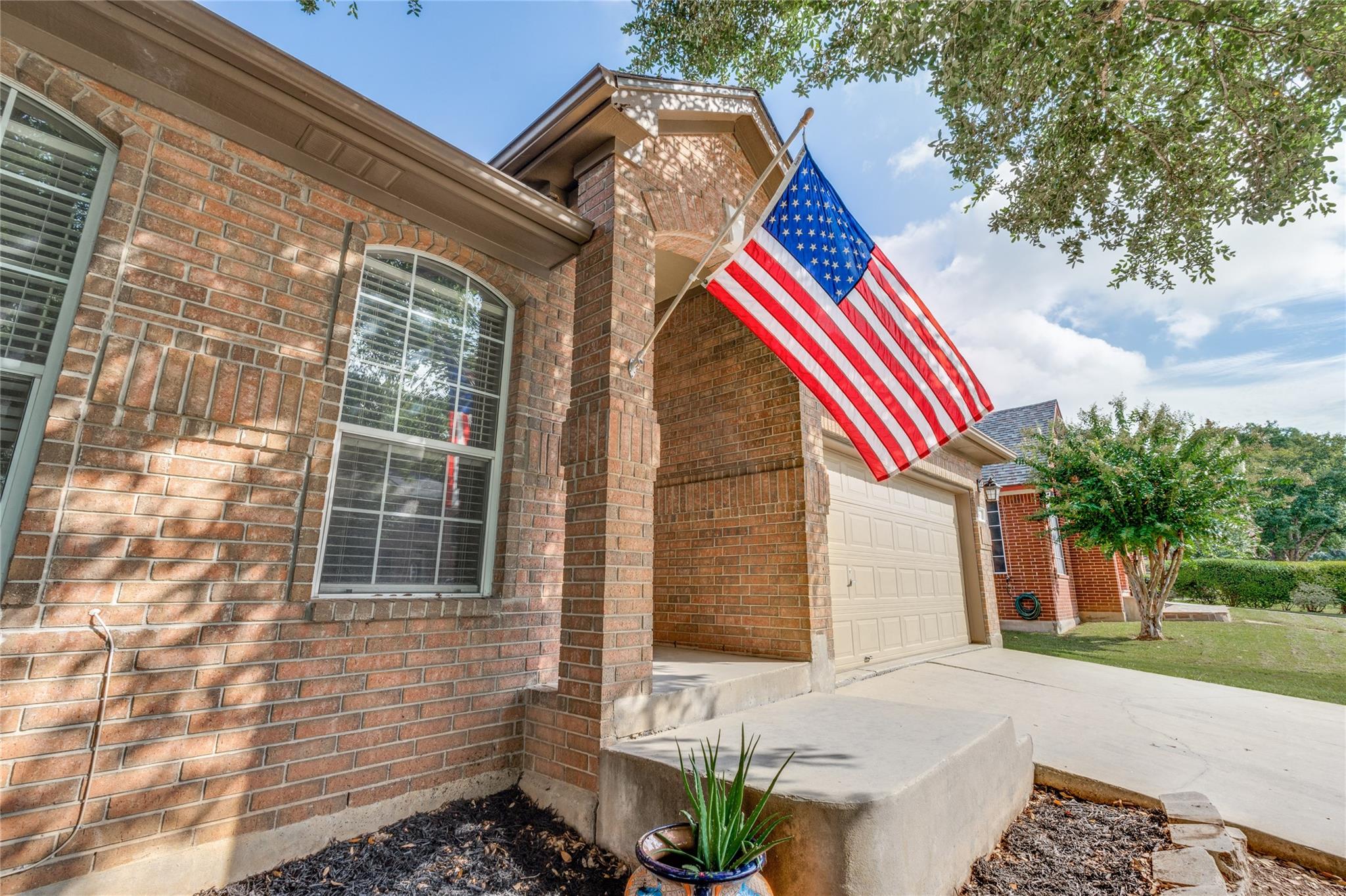 Image 5 of 37 For 1083 Running River