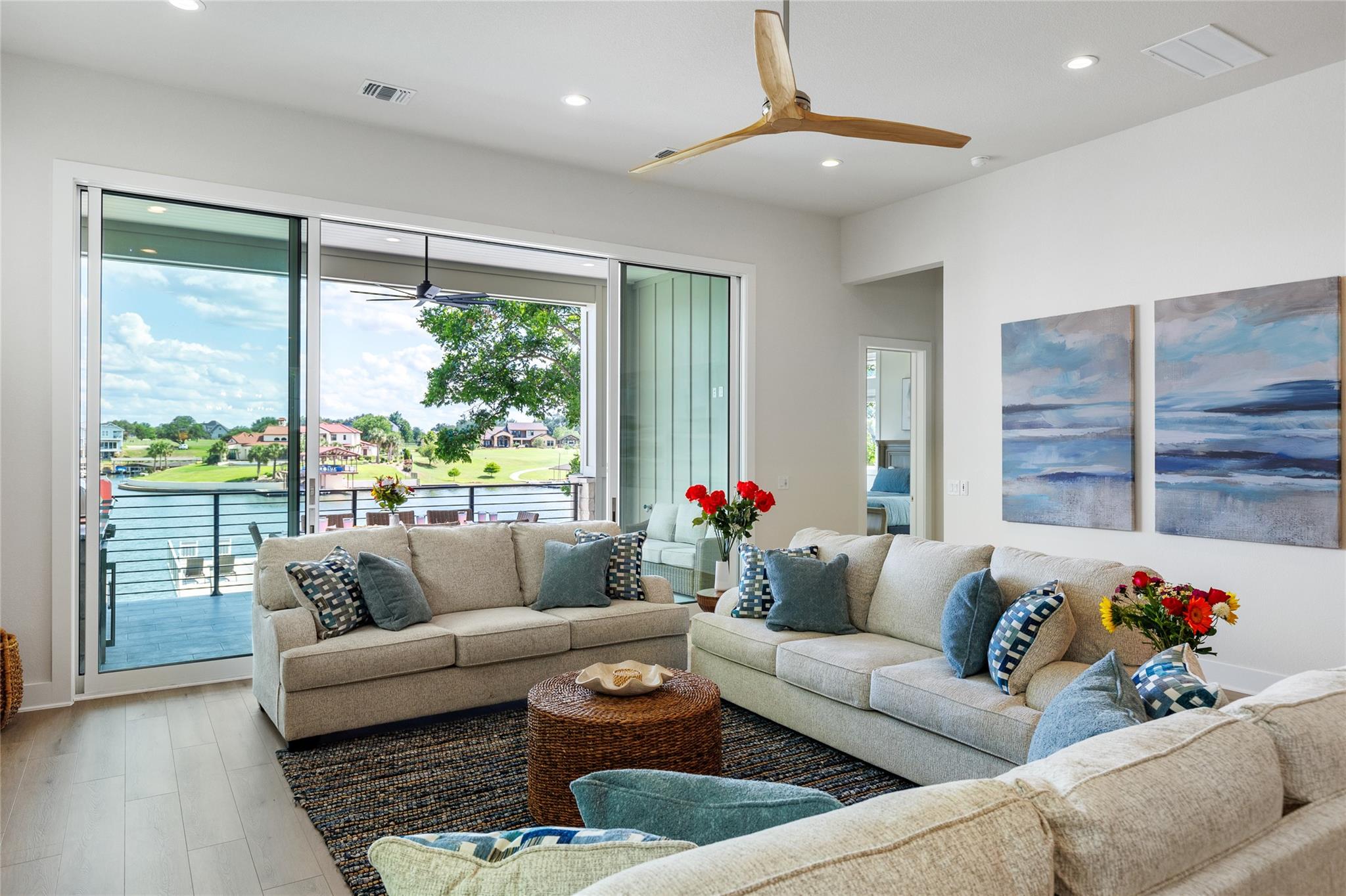 Image 18 of 40 For 563 Ellen Williams Loop