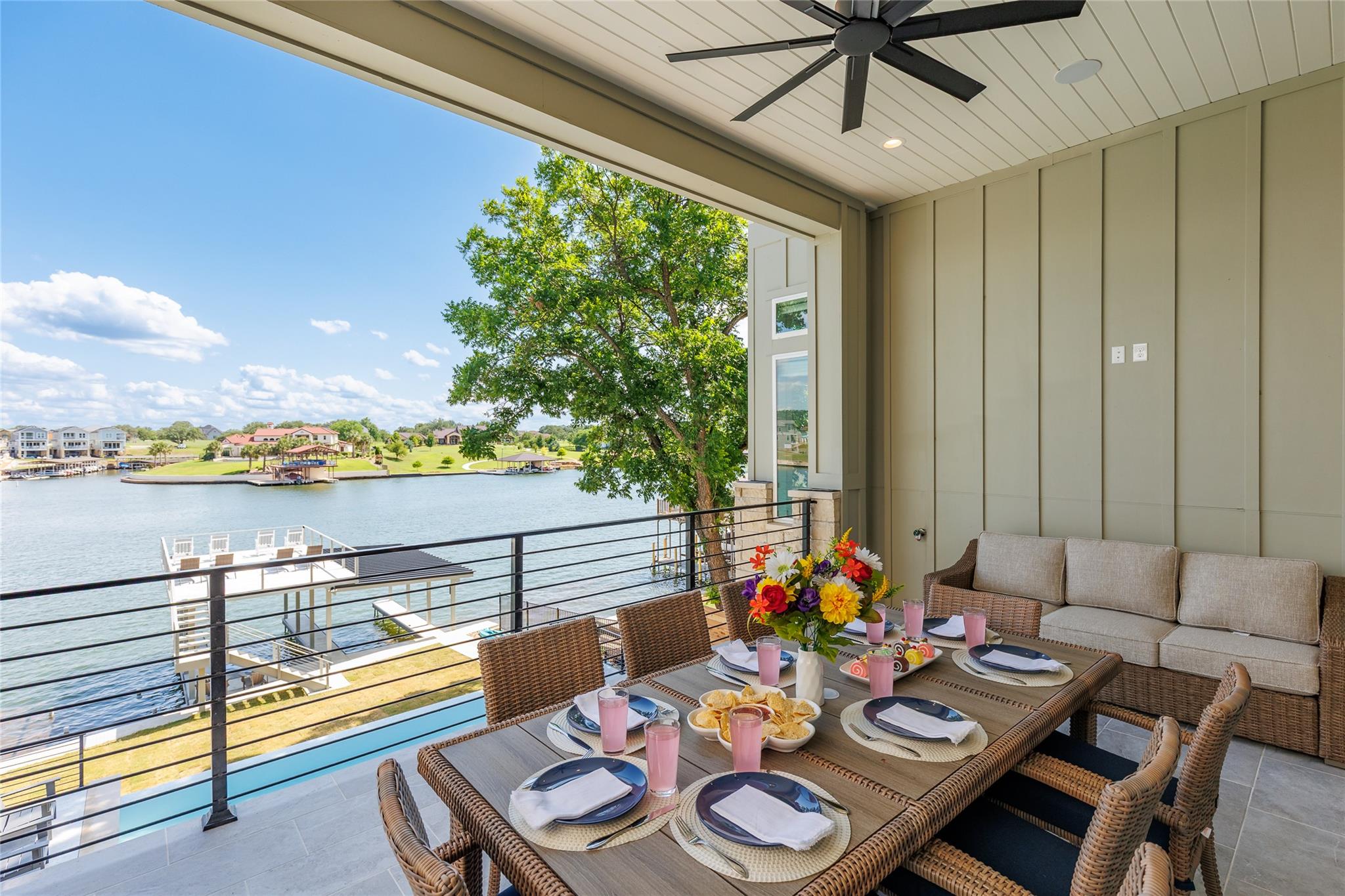 Image 21 of 40 For 563 Ellen Williams Loop