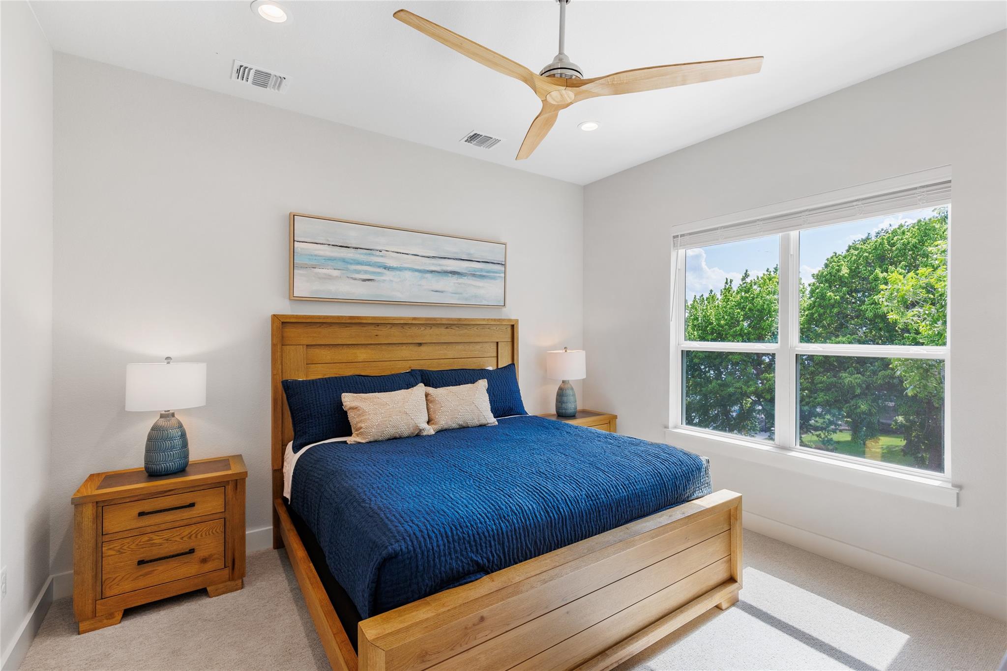 Image 33 of 40 For 563 Ellen Williams Loop