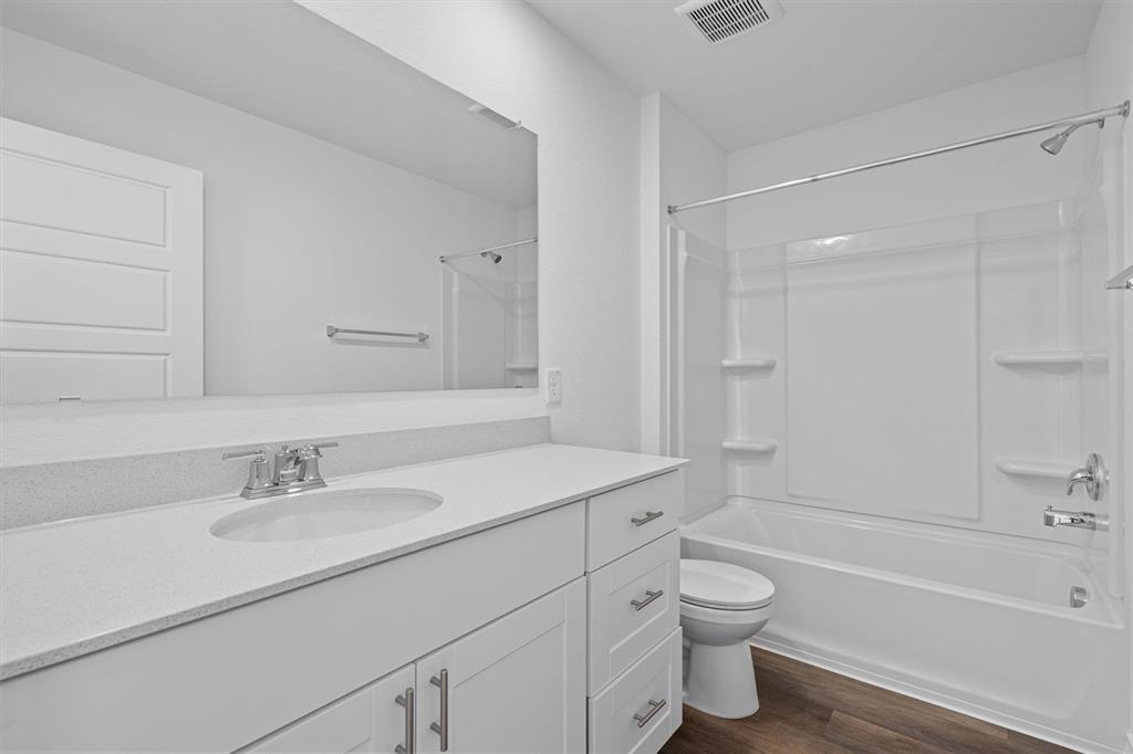 Image 28 of 36 For 812 Heartseed Ave