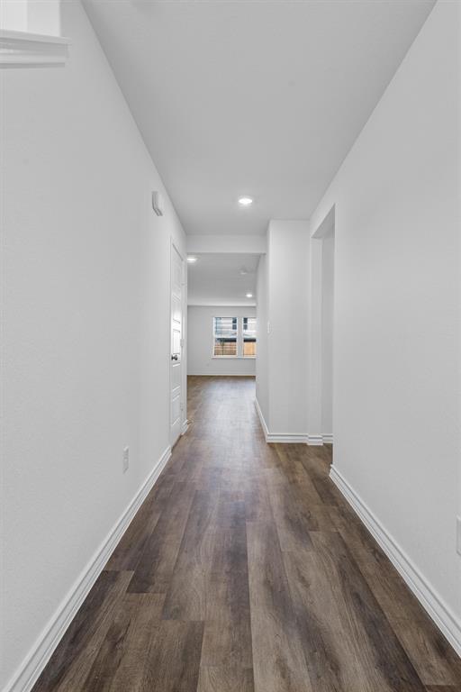 Image 3 of 36 For 812 Heartseed Ave