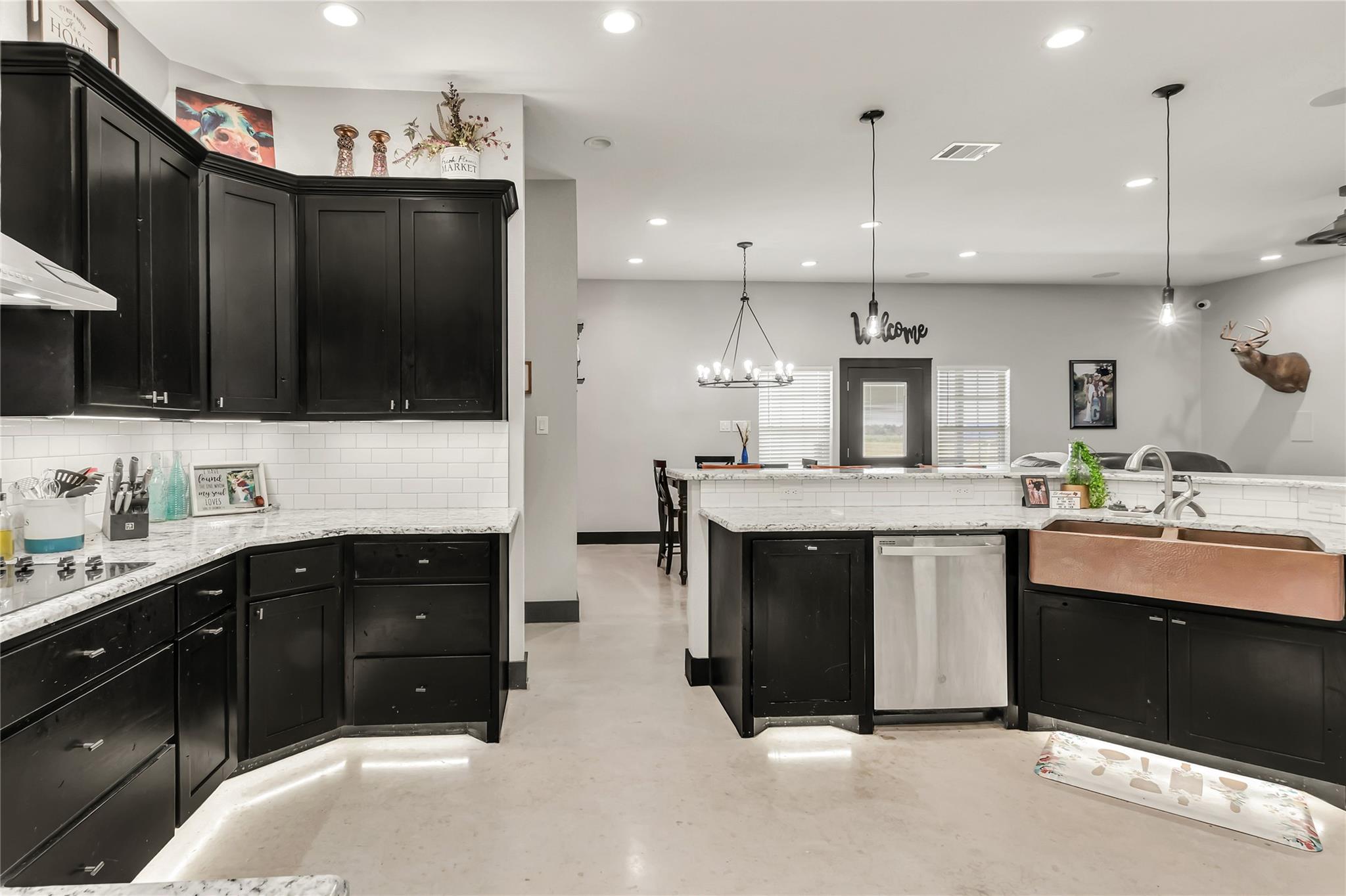 Image 14 of 34 For 6731 Fm 908  