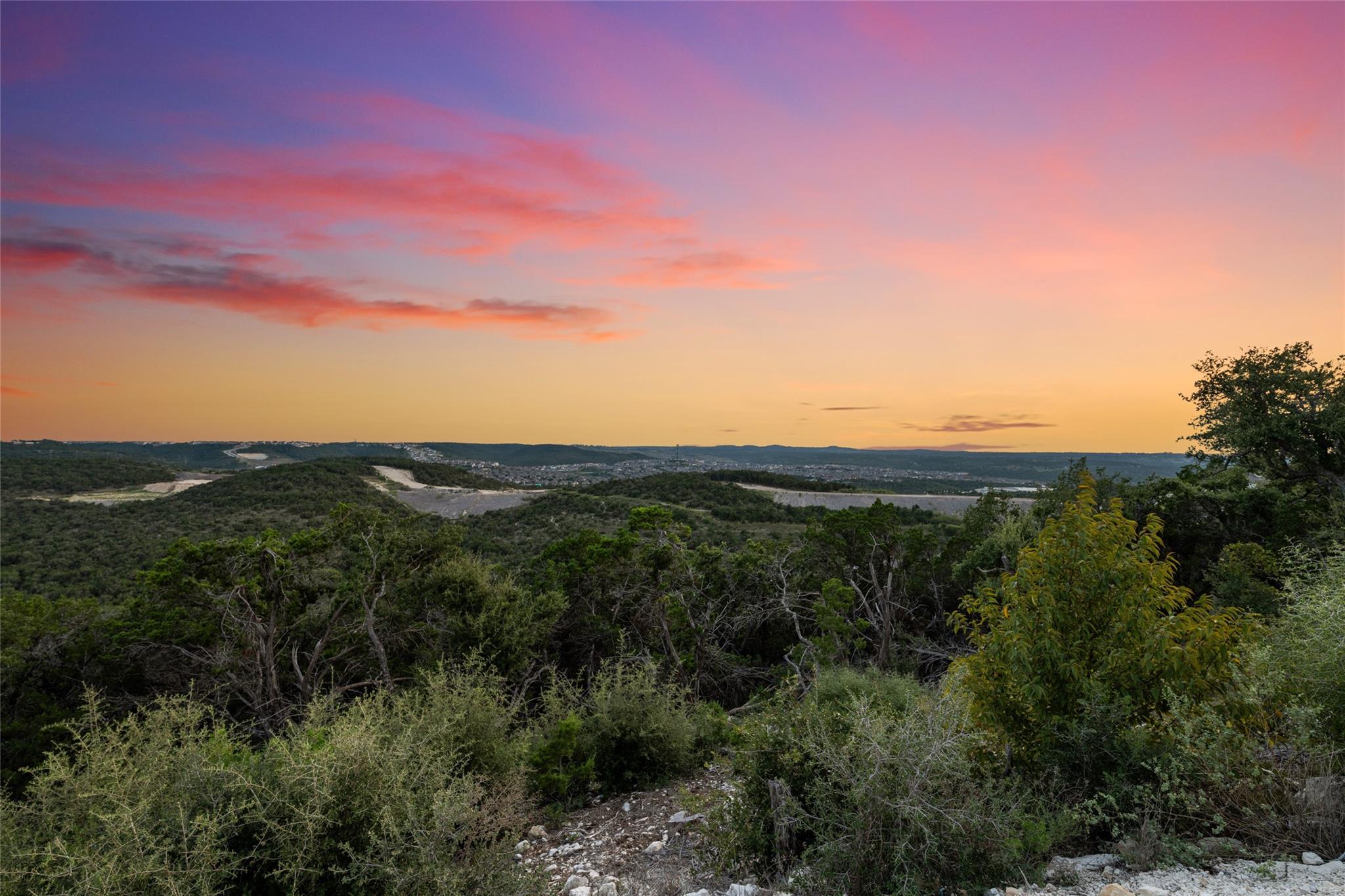 Image 3 of 40 For 109 Montana Del Oro Way