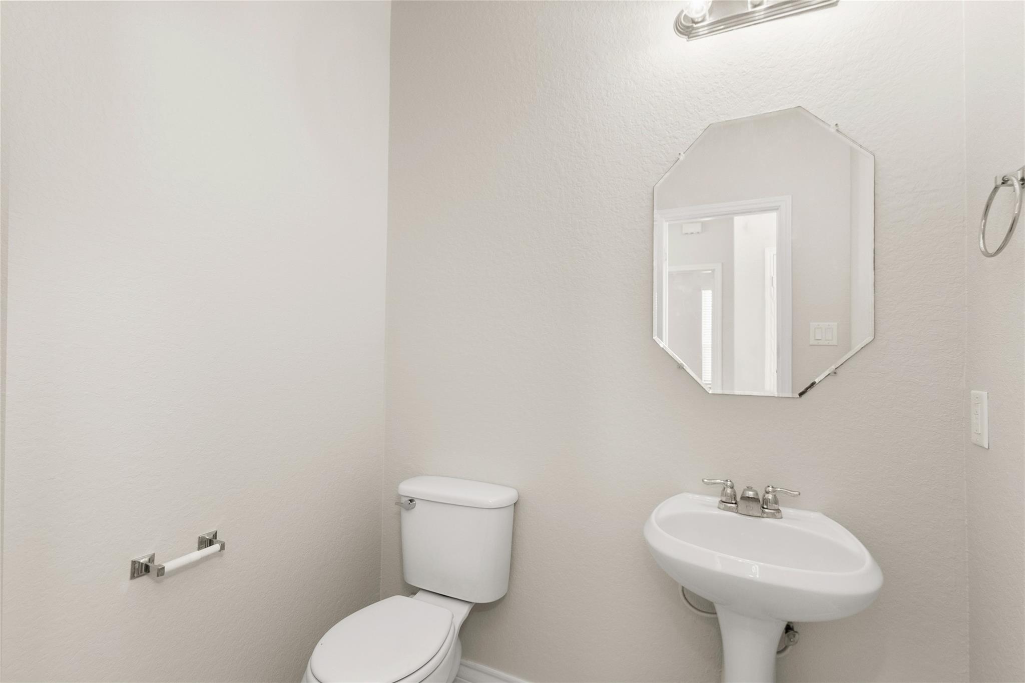 Image 9 of 20 For 451 Butterfly Bush Ct