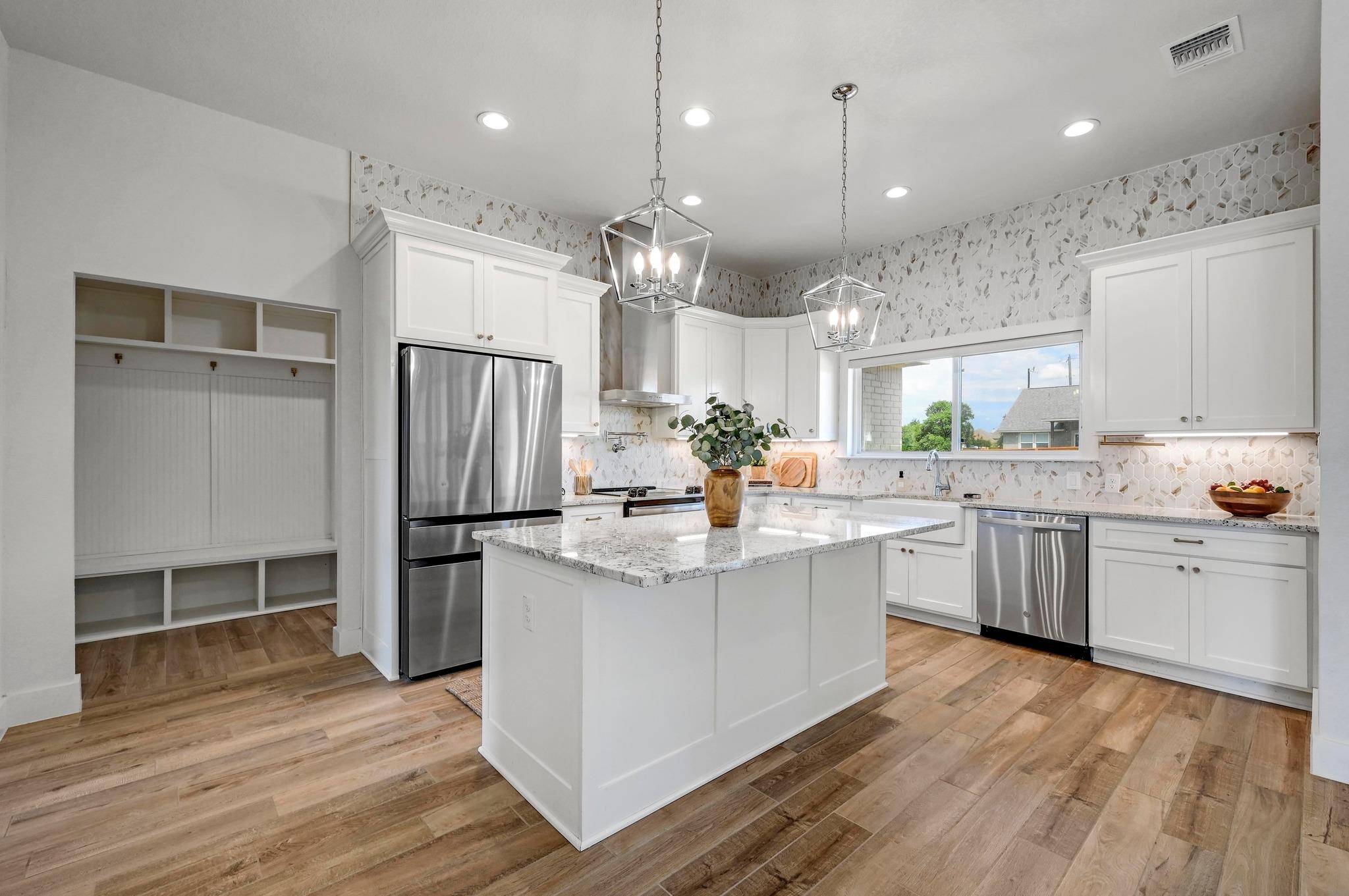 Image 11 of 40 For 105 Jacob Dearing St