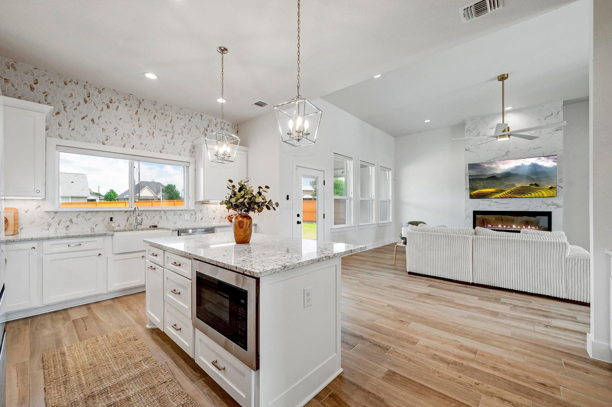 Image 12 of 40 For 105 Jacob Dearing St