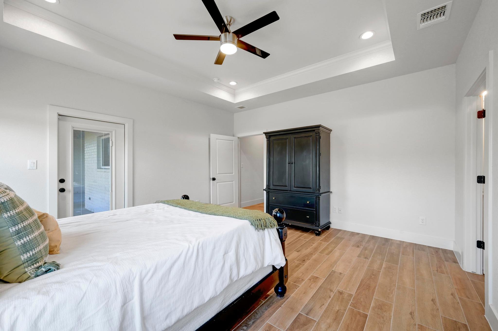 Image 23 of 40 For 105 Jacob Dearing St