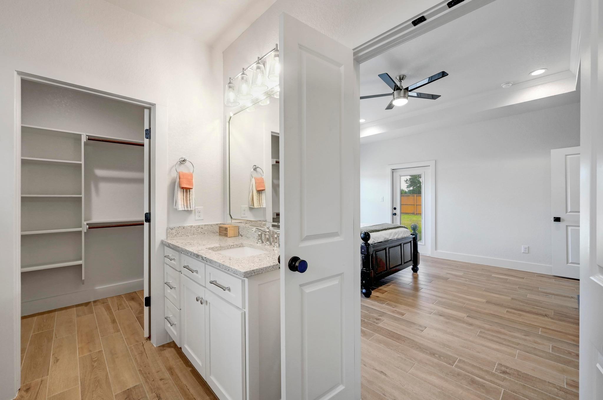 Image 24 of 40 For 105 Jacob Dearing St