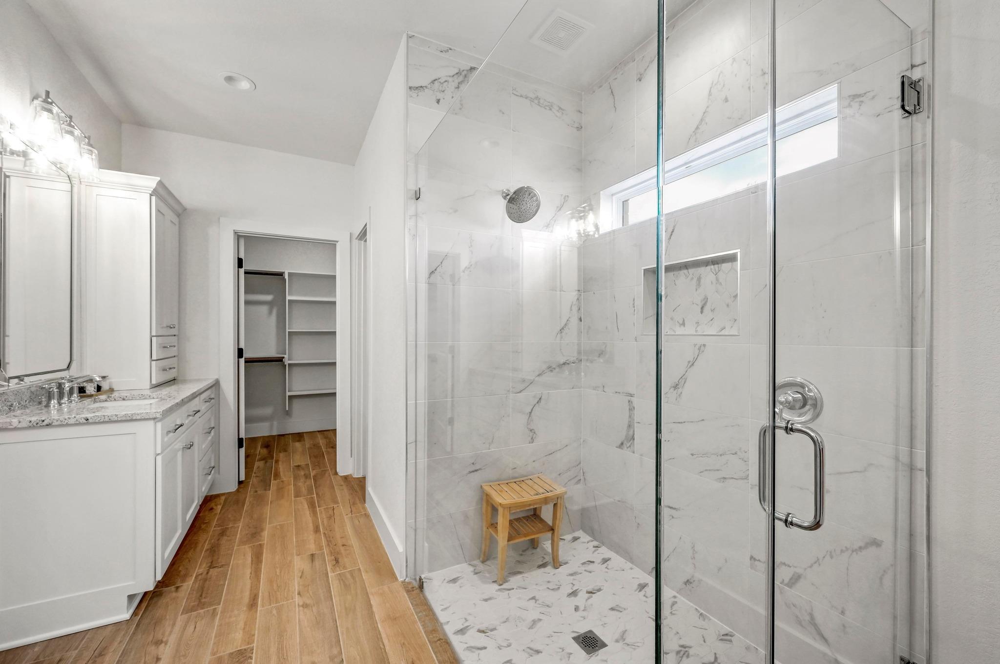 Image 26 of 40 For 105 Jacob Dearing St