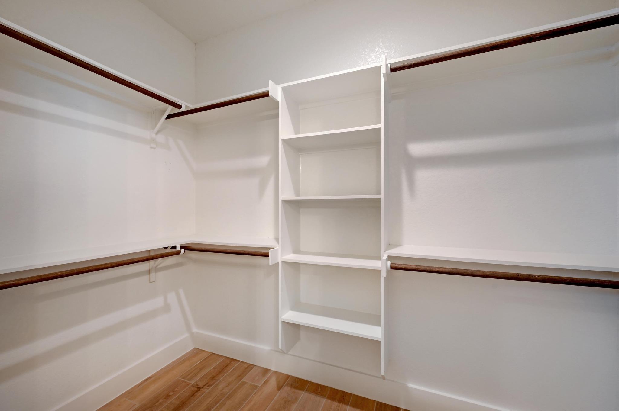 Image 28 of 40 For 105 Jacob Dearing St