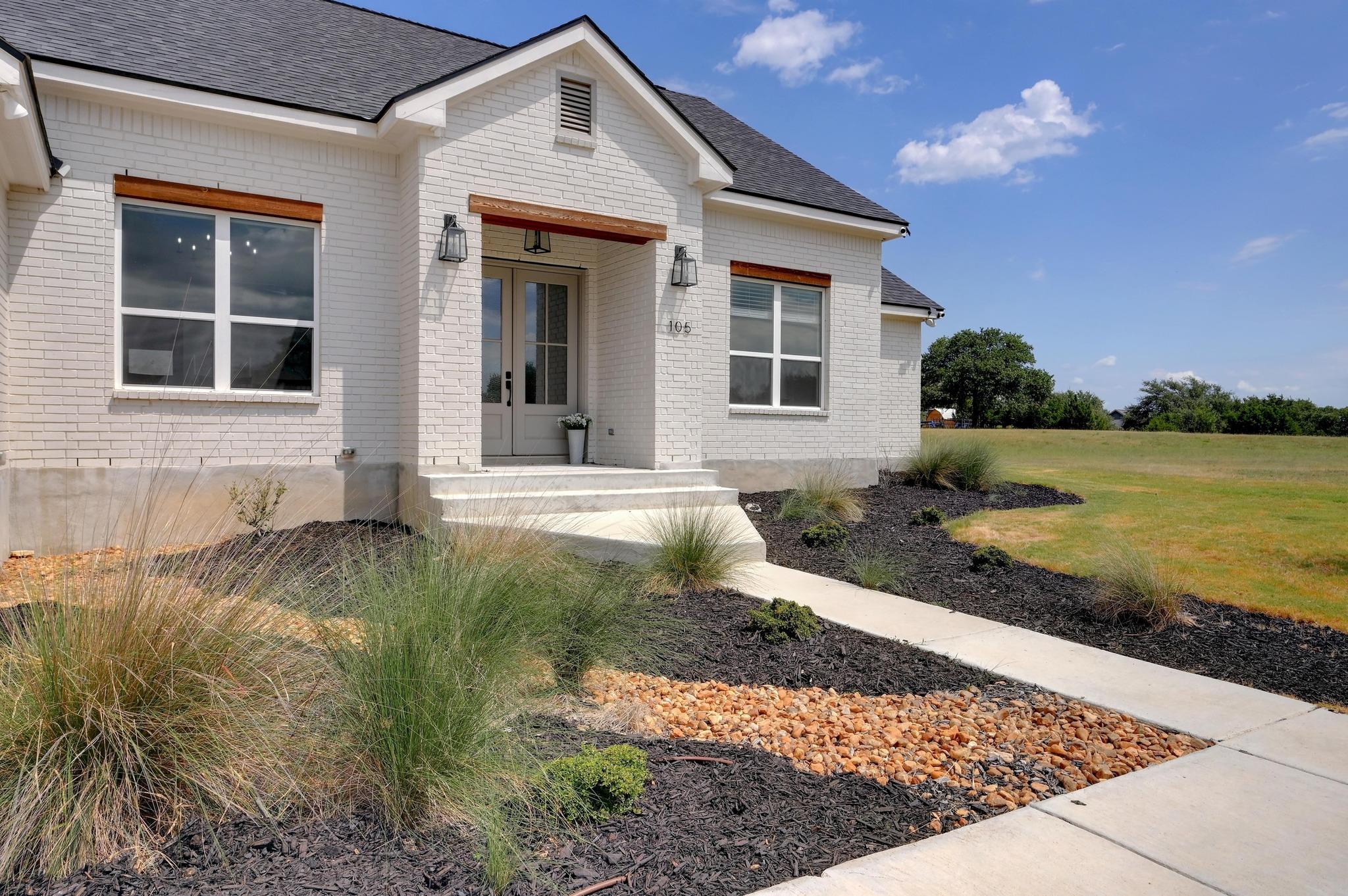 Image 5 of 40 For 105 Jacob Dearing St