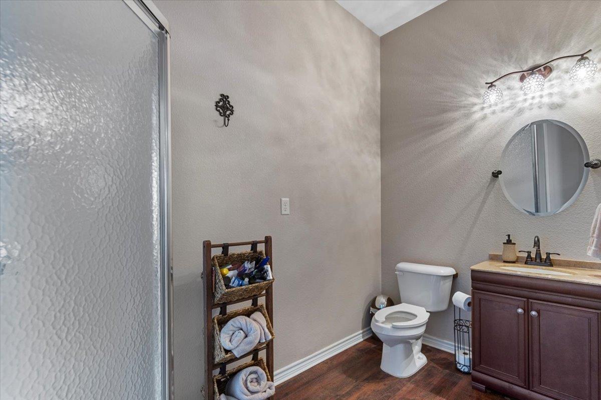 Image 30 of 40 For 178 Pine Tree Loop