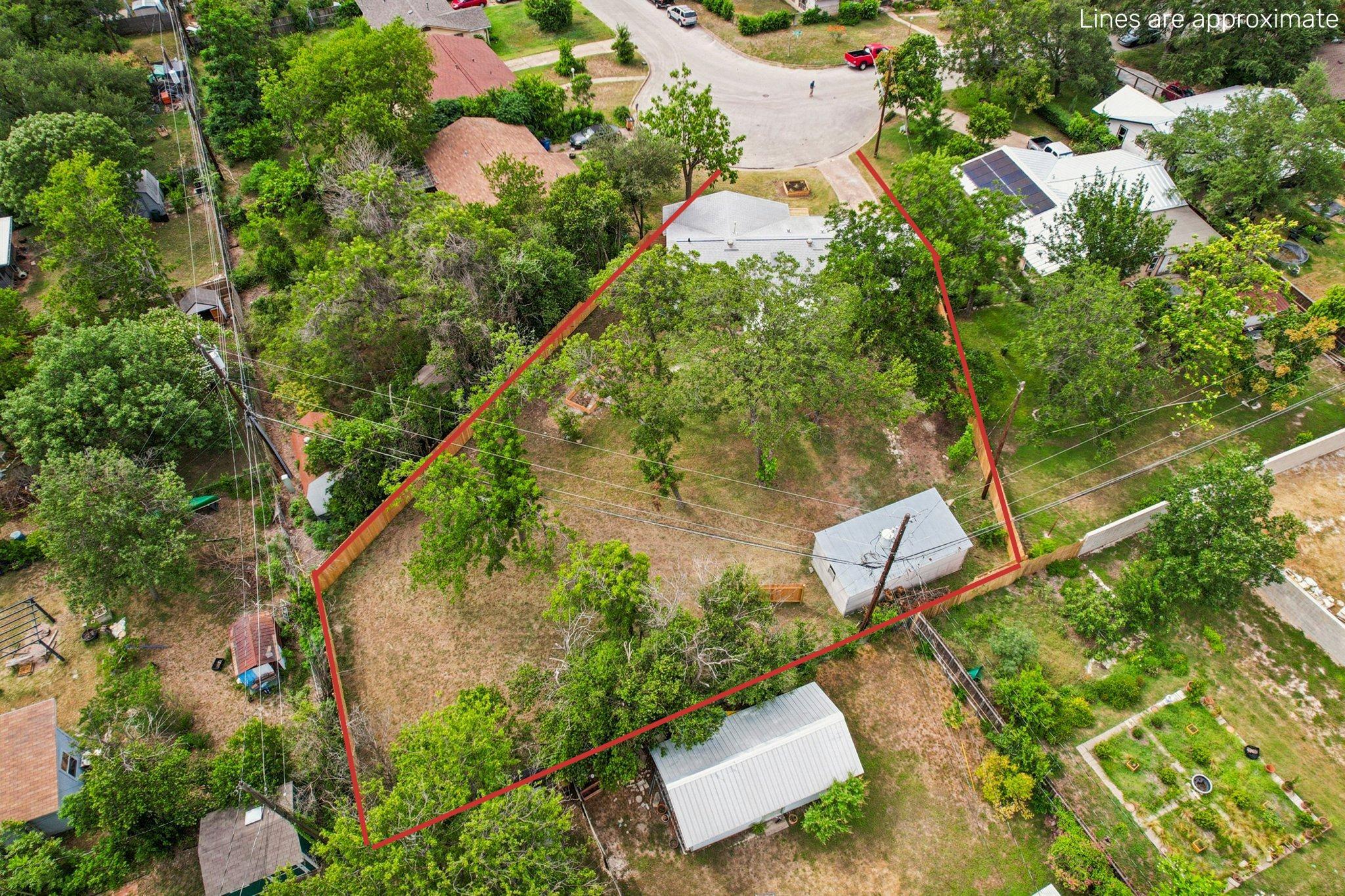 Image 35 of 39 For 7503 Carriage Dr