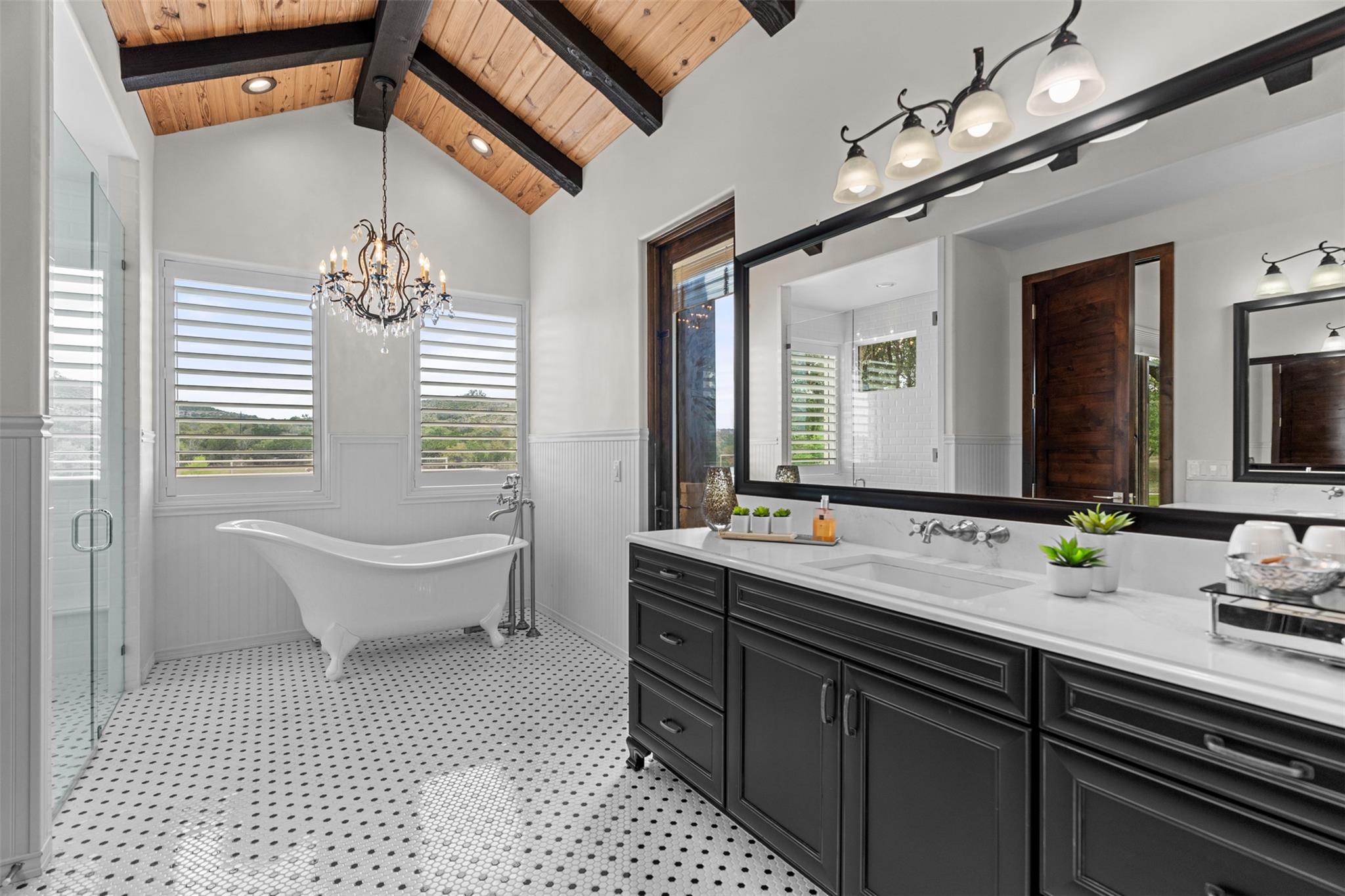 Image 18 of 40 For 101 Rolling Hills Rd