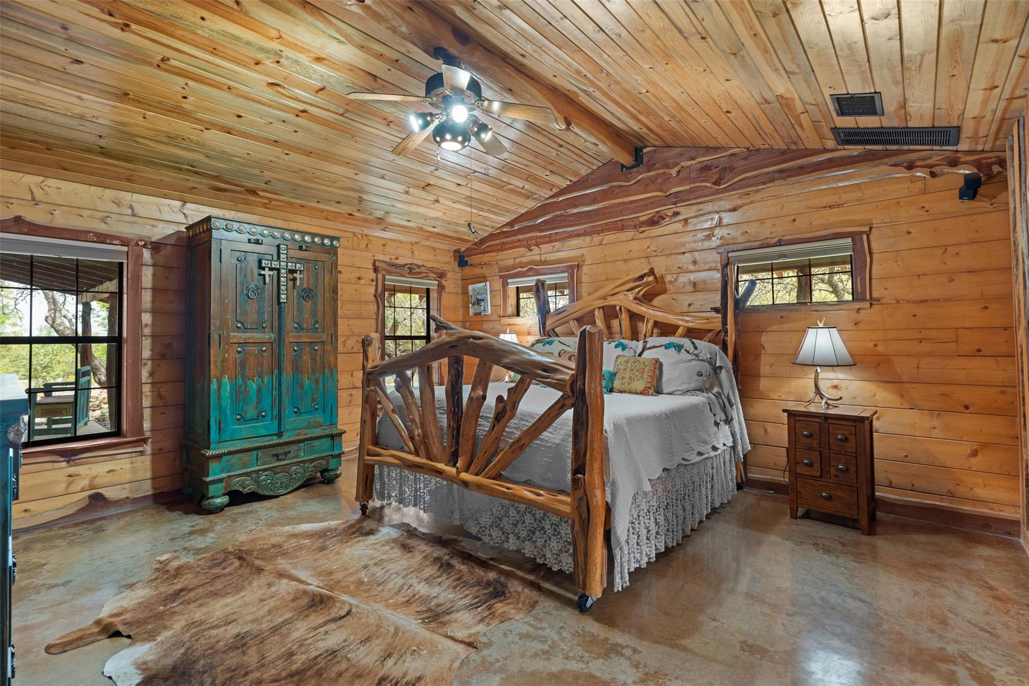 Image 24 of 40 For 101 Rolling Hills Rd