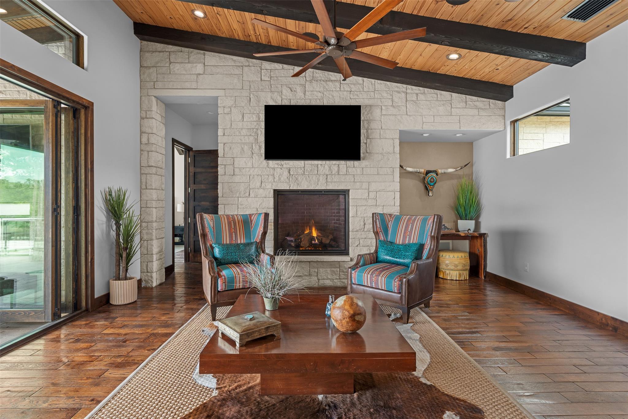 Image 9 of 40 For 101 Rolling Hills Rd