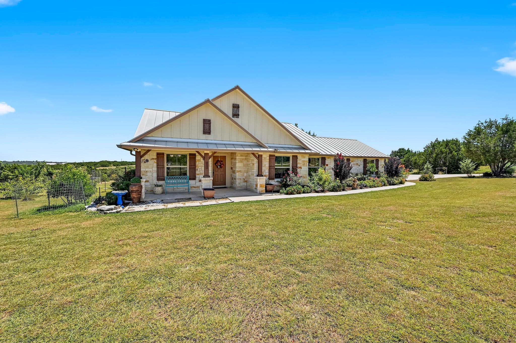 Details for 560 Saddle Ridge Dr, Bertram, TX 78605