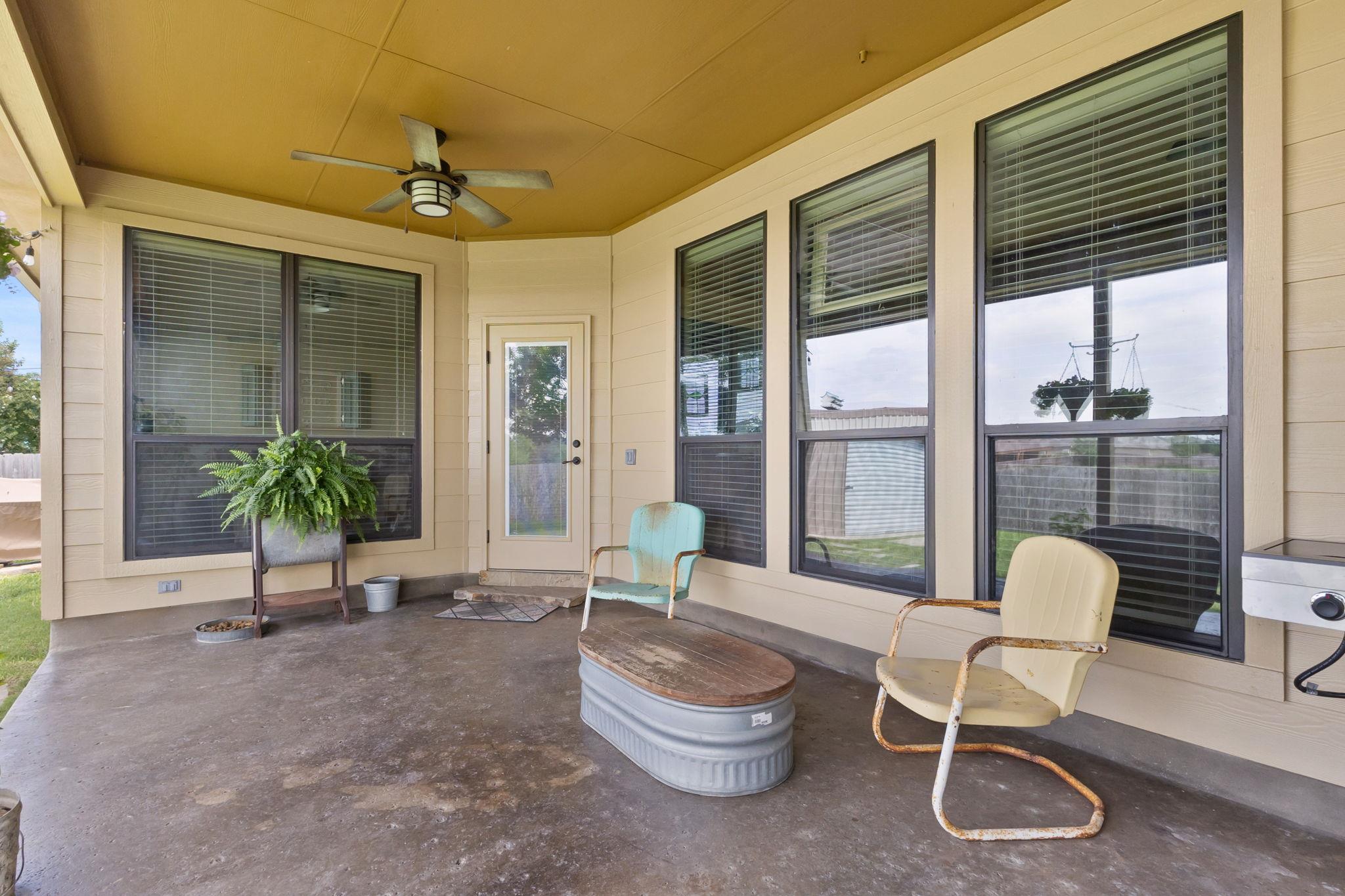 Image 26 of 32 For 2298 Sungate Dr