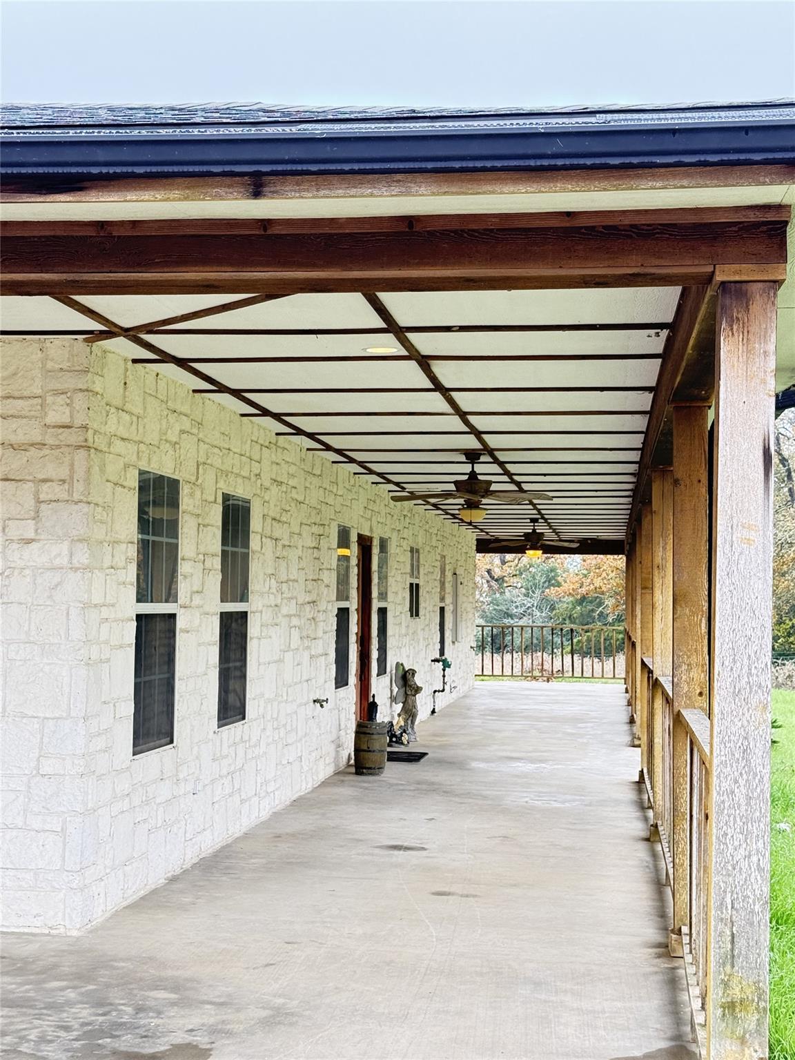 Image 3 of 33 For 11791 Silver Springs Rd