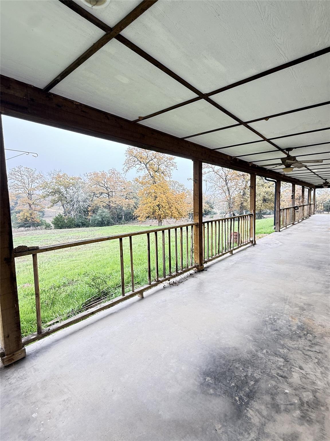 Image 4 of 33 For 11791 Silver Springs Rd