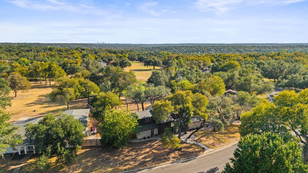 Image 10 of 40 For 9112 Balcones Club Dr