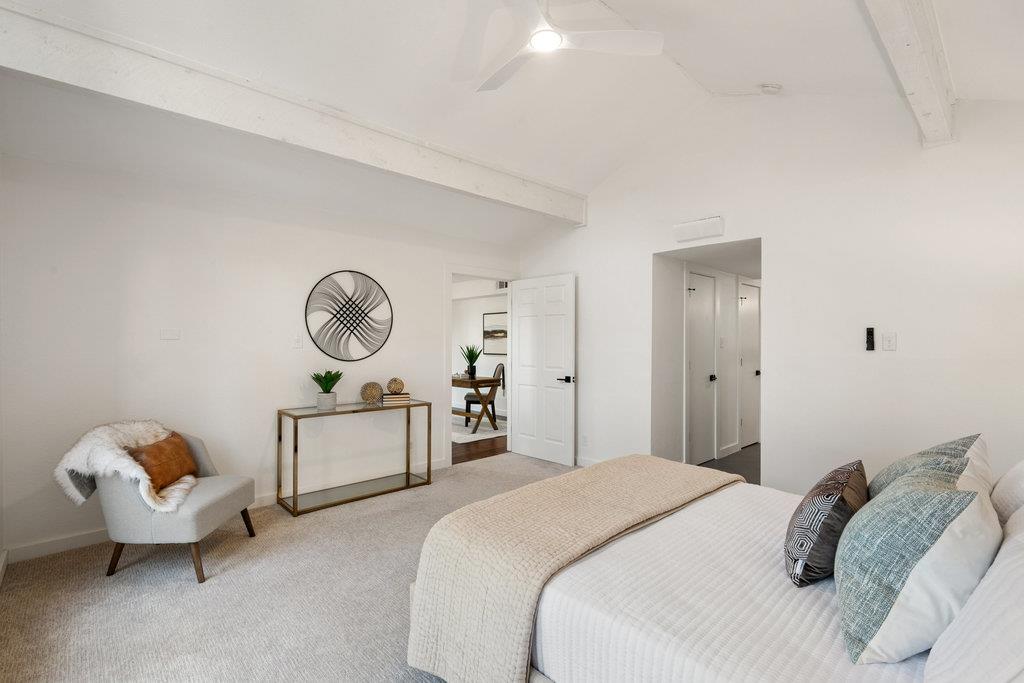 Image 26 of 40 For 9112 Balcones Club Dr