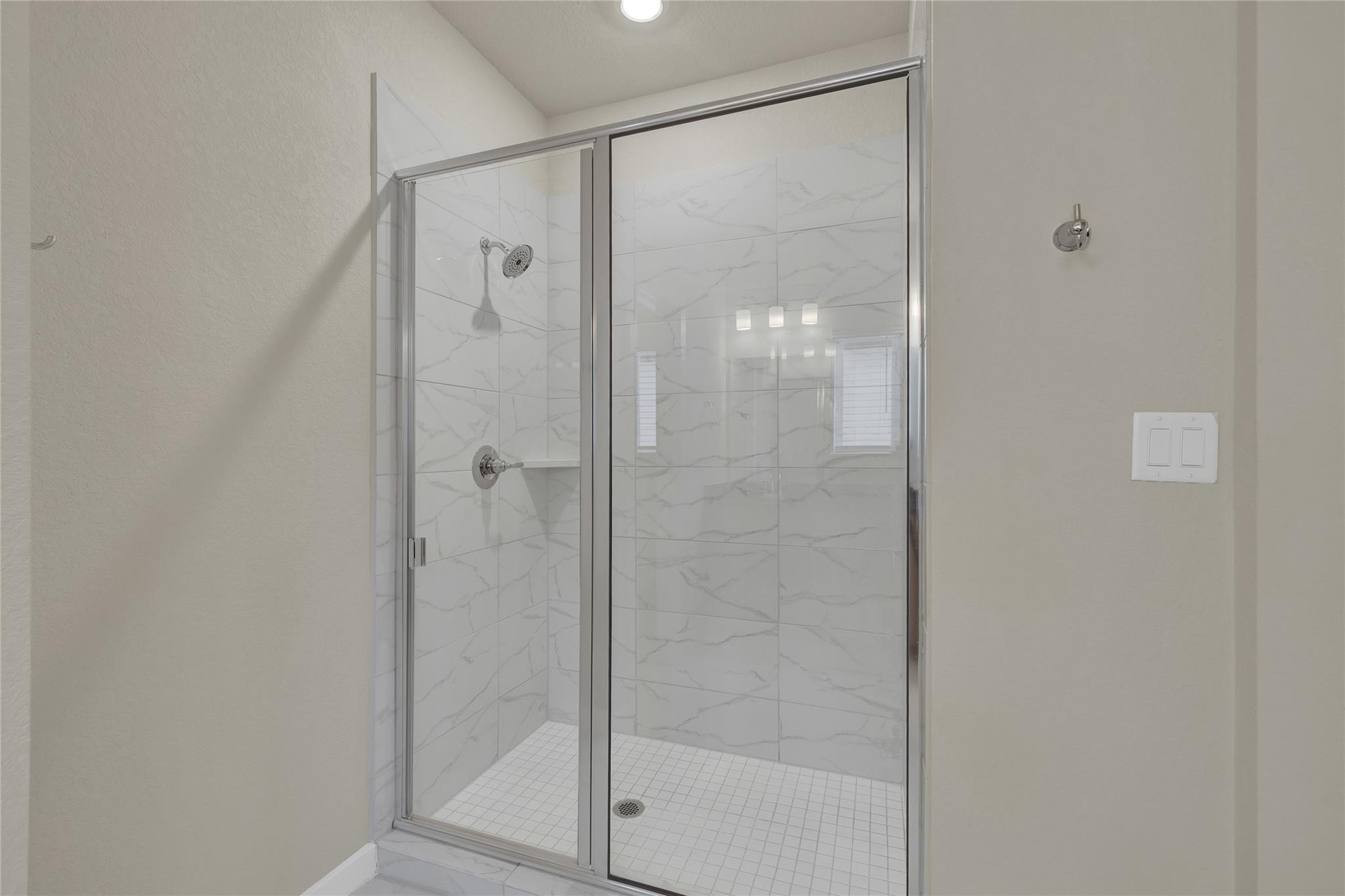 Image 16 of 40 For 15418 Ivory Hills Hls