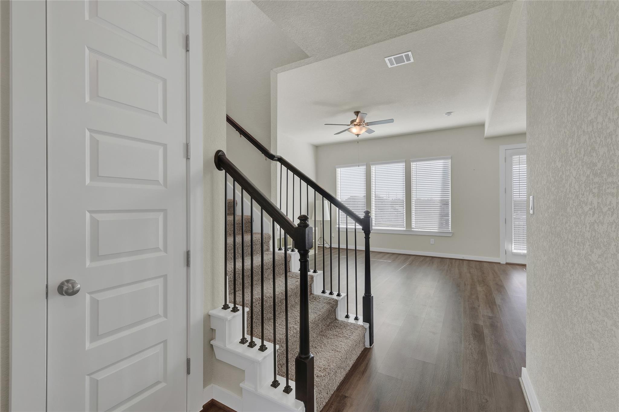 Image 3 of 40 For 15418 Ivory Hills Hls