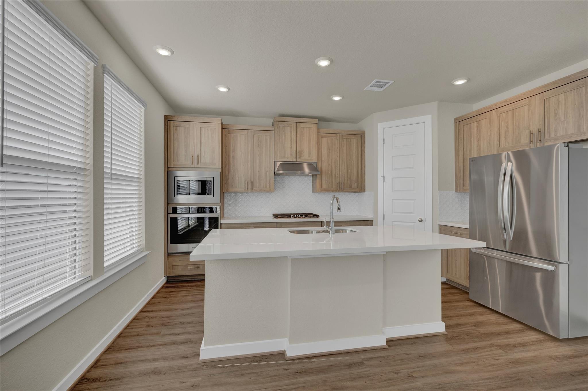 Image 8 of 40 For 15418 Ivory Hills Hls