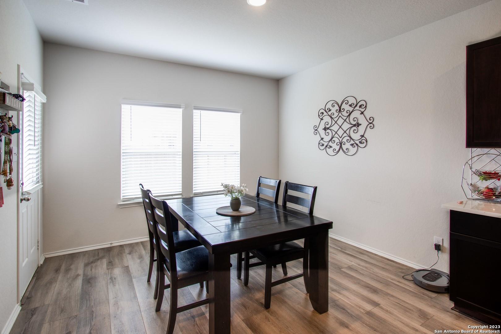 Image 11 of 39 For 2946 Wolfcreek Dr