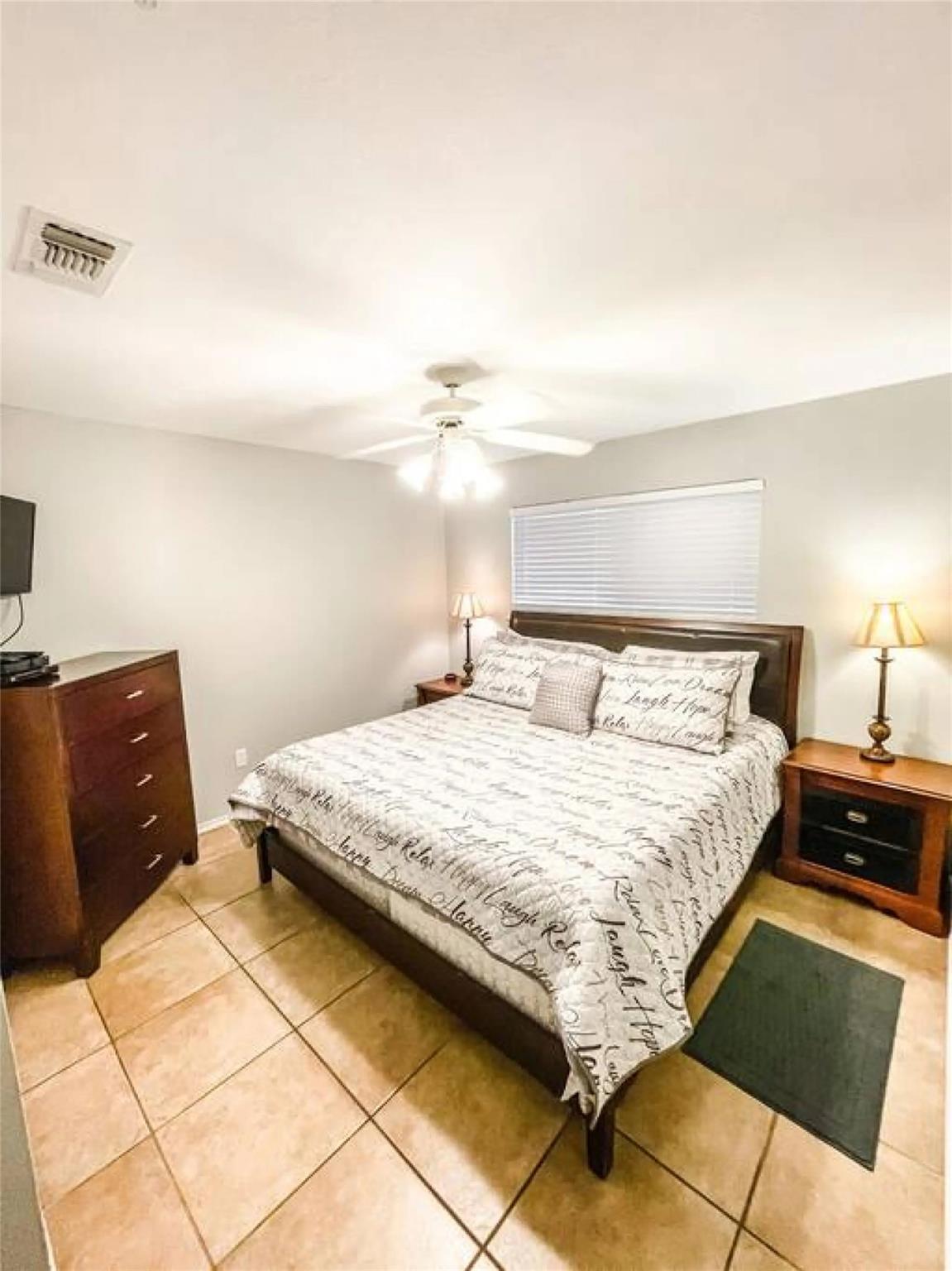 Image 10 of 21 For 730 Mather St